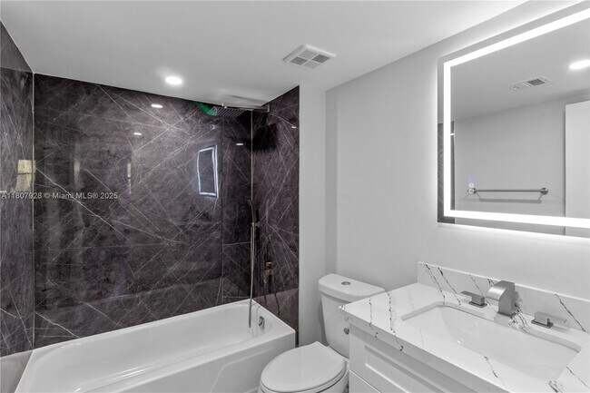 Building Photo - 7900 S Colony Cir