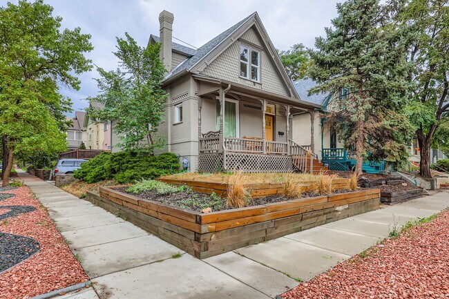 Building Photo - 536 E 2nd Ave