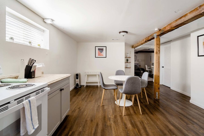 Building Photo - 2334 SE 8th Ave