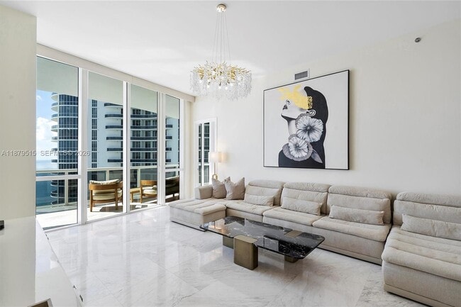 Building Photo - 16001 Collins Ave