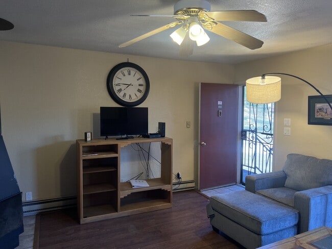 Building Photo - 25972 US-70