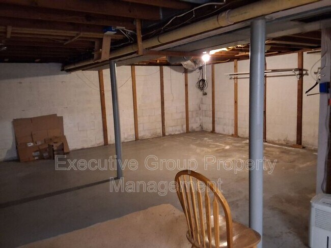 Building Photo - 813 Mohave Ct