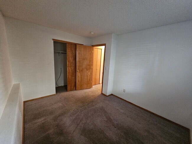 Building Photo - 3 Bed 2 bath house Off Stetson Hills in 80922!