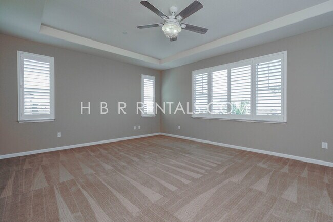 Building Photo - 906 River Bend Dr