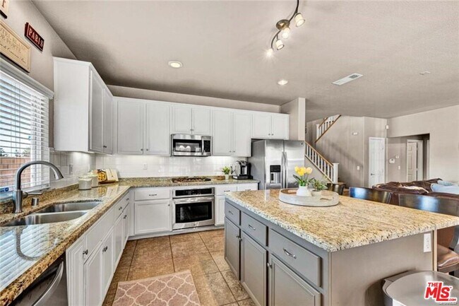 Building Photo - 4100 Waterville Ct