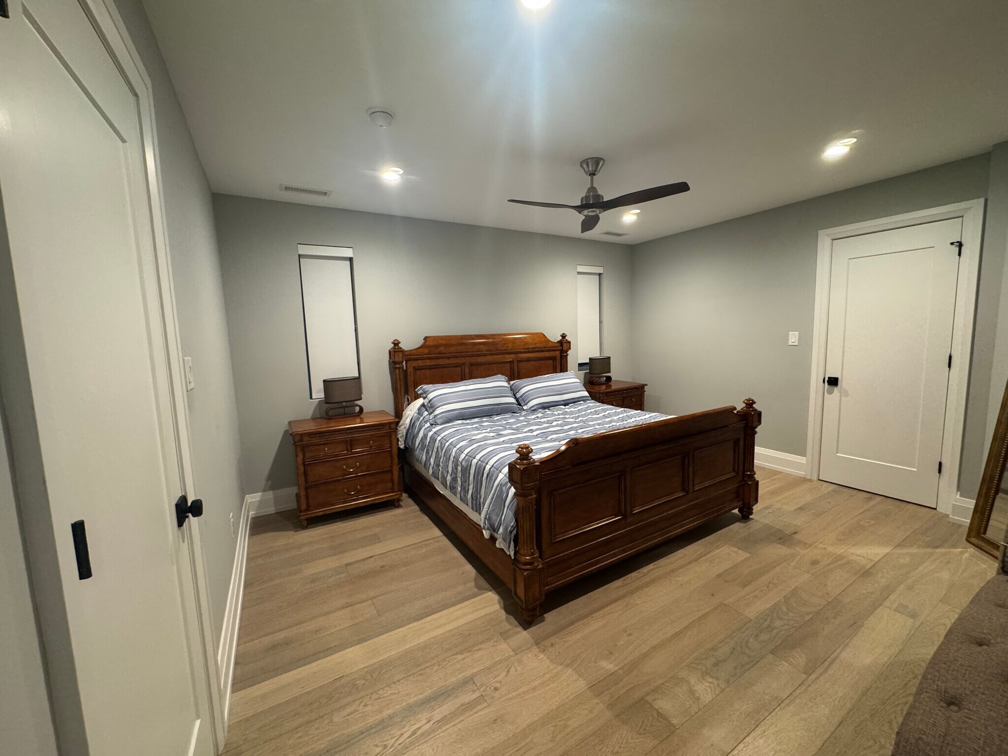 Building Photo - 230 S 3rd St