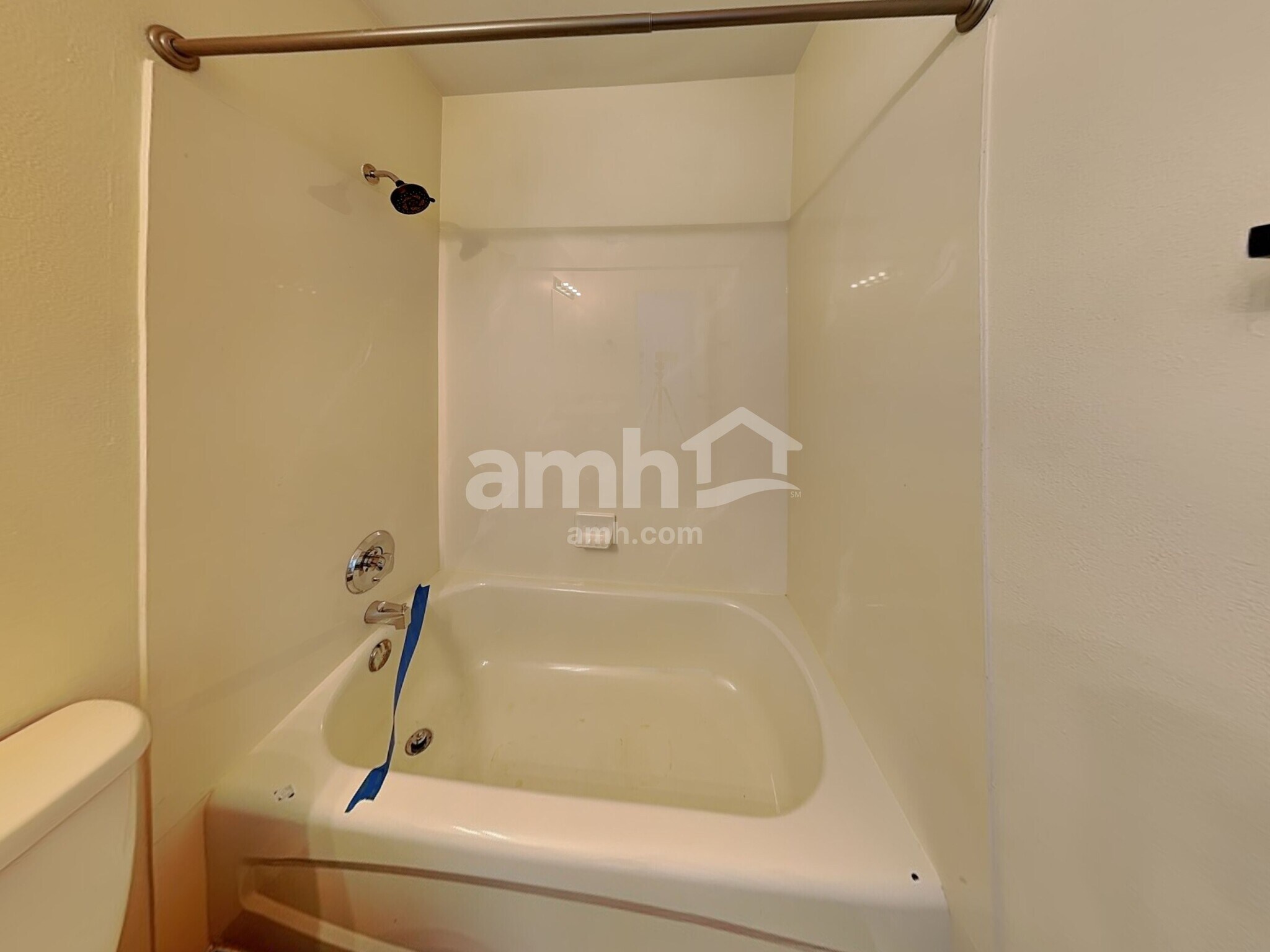 Building Photo - 793 E 2000 S