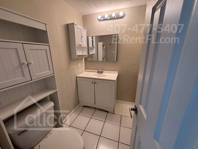 Building Photo - 3642 Aloha Dr
