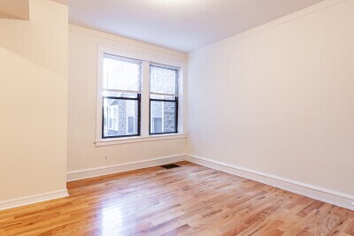 Building Photo - 3912 N Janssen Ave