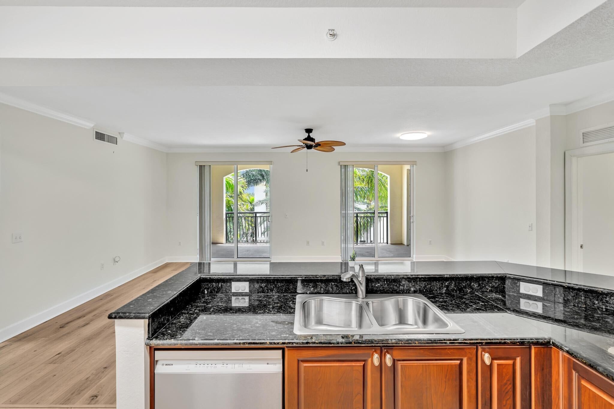 Building Photo - 1405 Renaissance Way