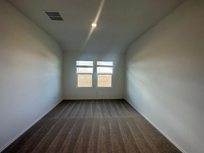 Building Photo - 4116 Home Pl Rd