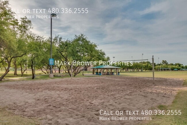 Building Photo - 7710 E Monte Vista Rd