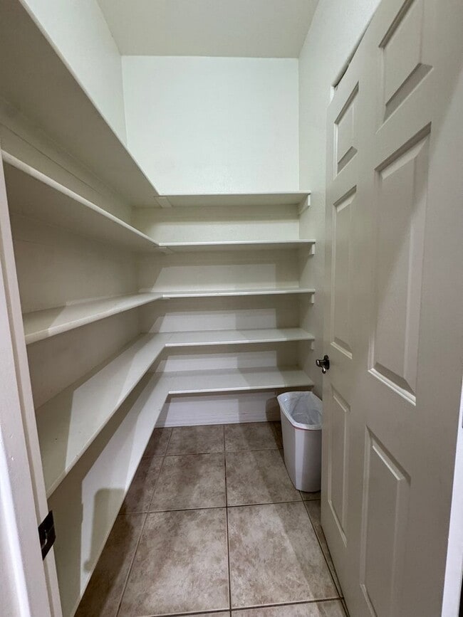 Building Photo - Furnished 3BR Laughlin Ranch Pool Home with Entertainer's Patio in gated Golf Community includes ...