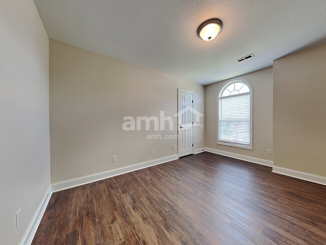 Building Photo - 4905 Ivy Rose Dr