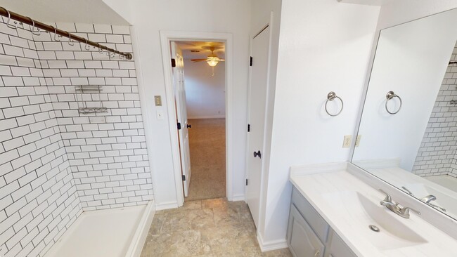 Building Photo - 3316 Eagle Ct