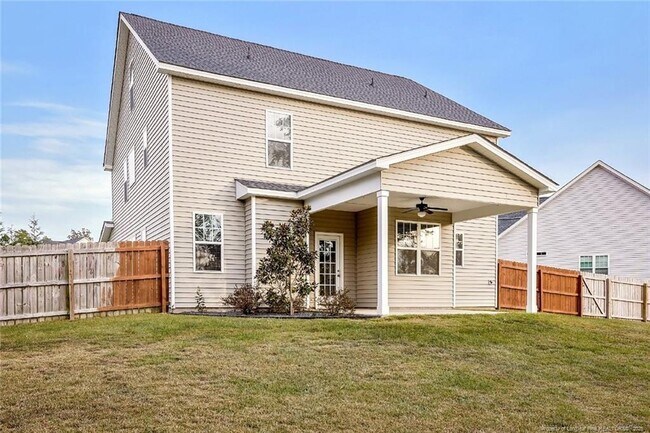 Building Photo - 136 Loch Ln