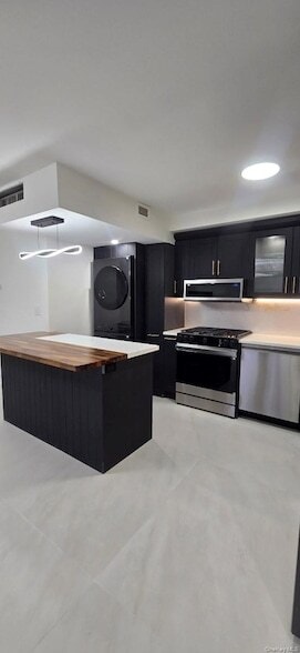 Building Photo - 5-10 115th St