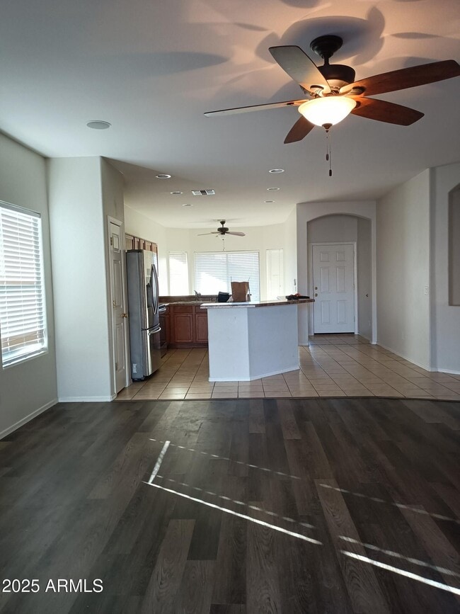 Building Photo - 14634 W Ventura St