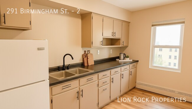 Building Photo - 291 Birmingham St