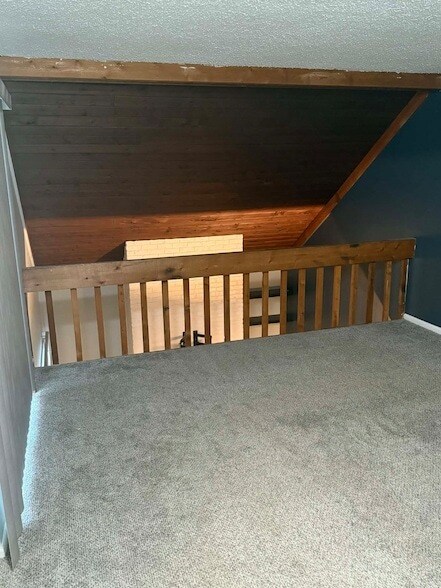 Building Photo - 3325 Beacon St