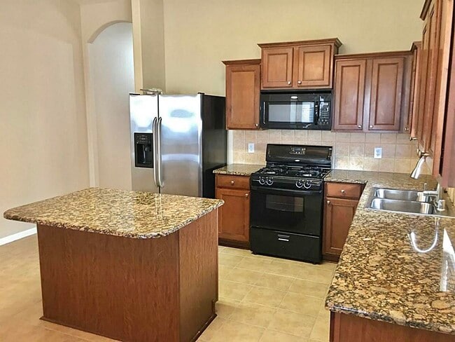 Building Photo - 6343 Richland Hills Dr