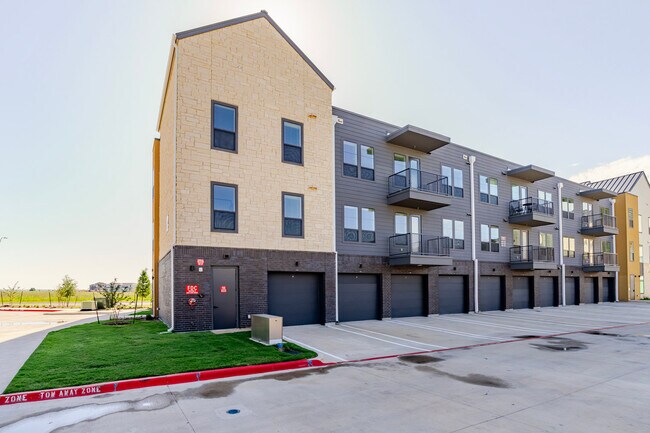 Building Photo - 3801 N A W Grimes Blvd