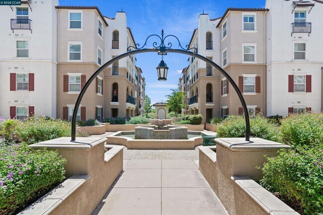 Building Photo - 3240 Maguire Way