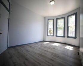 Building Photo - 3657 KENNEDY Blvd