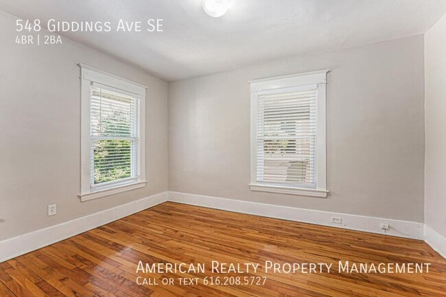 Building Photo - 548 Giddings Ave SE