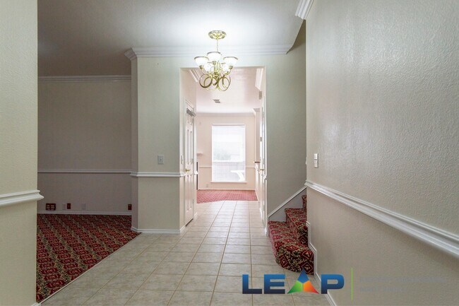 Building Photo - Beautiful home in Hurst-Euless-Bedford ISD