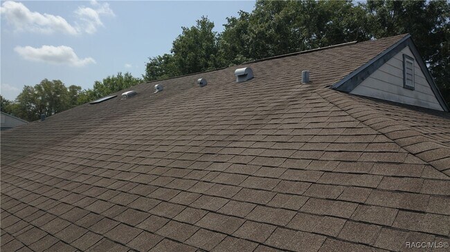 Building Photo - 9815 E Pebble Creek Ct