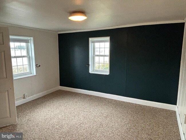 Building Photo - 21 Greble Rd