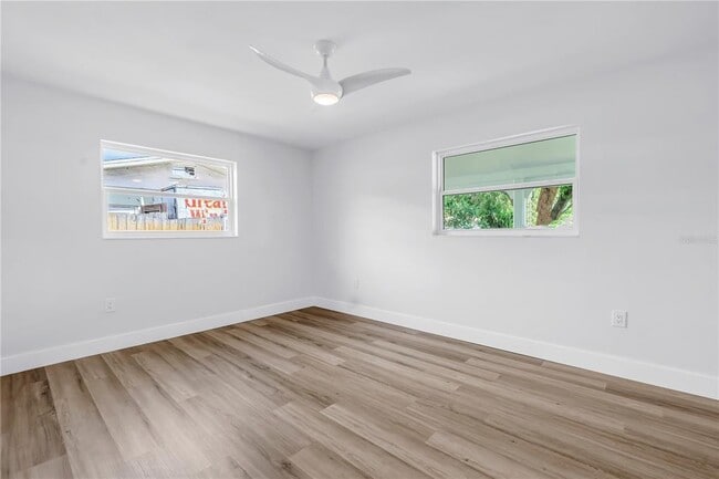 Building Photo - 6161 35th Ave N