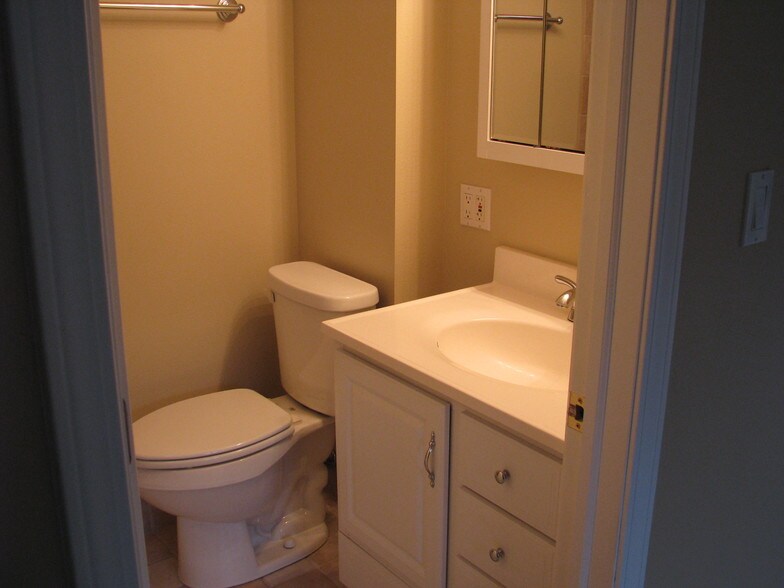 Bathroom - 1810 74th St