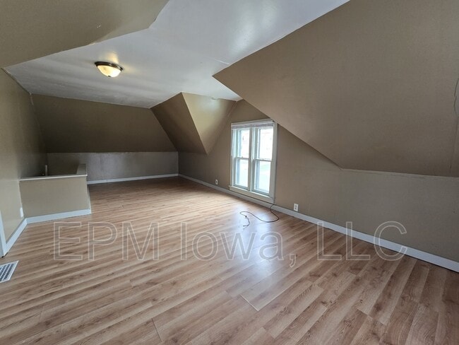 Building Photo - 823 Glenwood St