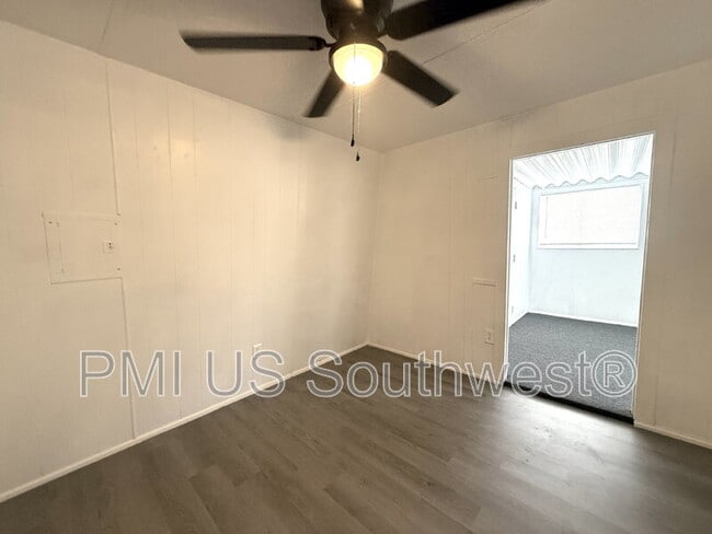 Building Photo - 750 Brill Dr