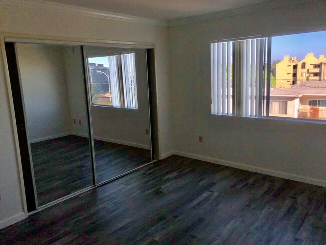 Building Photo - 4230 S Centinela Ave