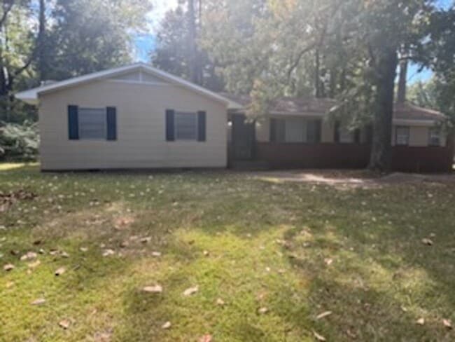 Primary Photo - 5650 Brentwood Dr