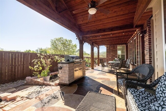 Building Photo - 6728 S Fork Dr