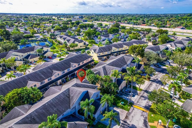 Building Photo - 11824 SW 99th St