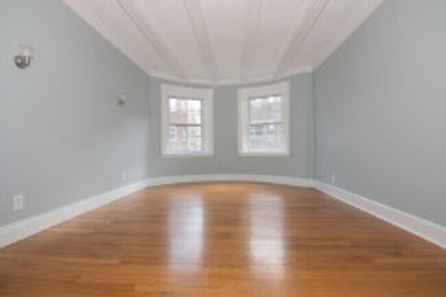 Building Photo - 43 Boulevard Terrace