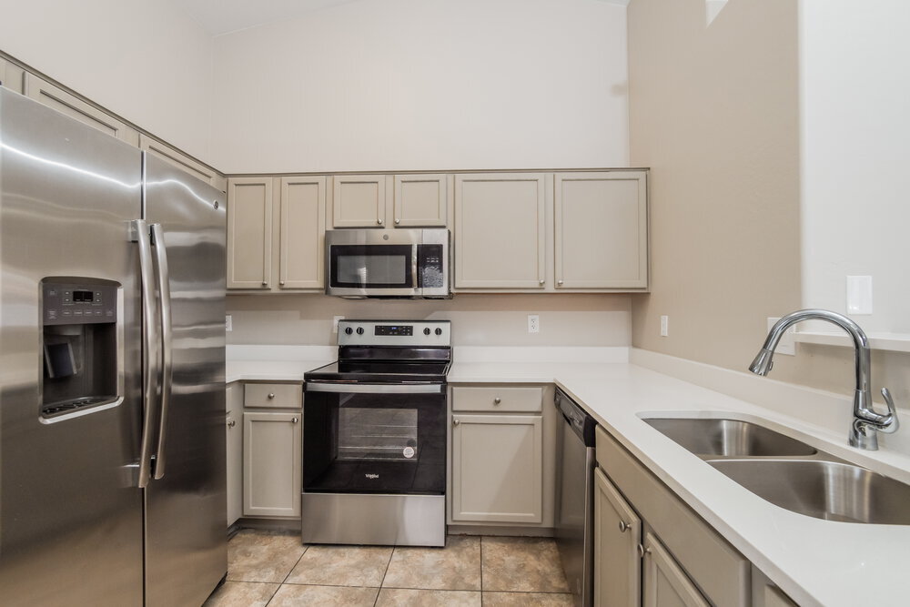 Building Photo - 16274 W Lupine Ave