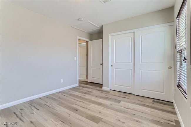 Building Photo - 6171 Sierra Blue Ct