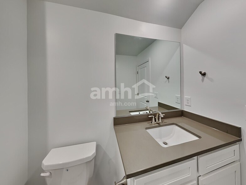 Building Photo - 4886 Pebble Bridge Wy