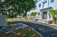 Building Photo - 1401 Division Ave