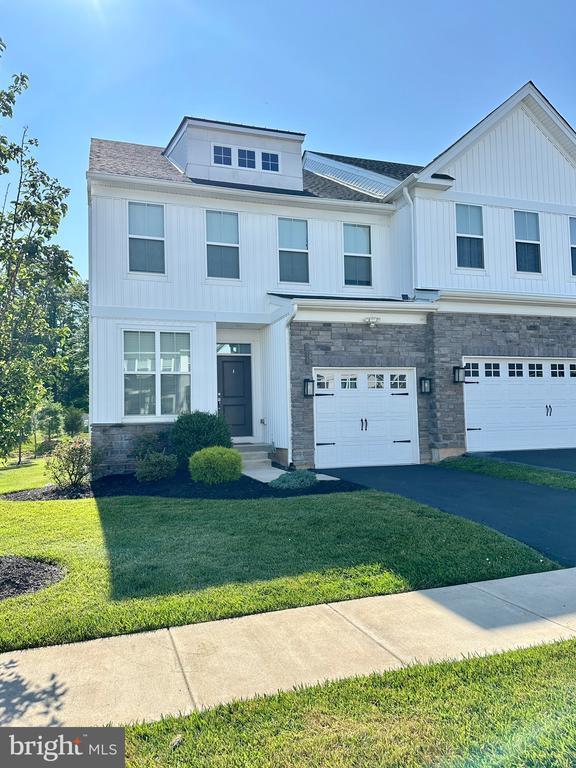 Building Photo - 313 Wynstone Ct