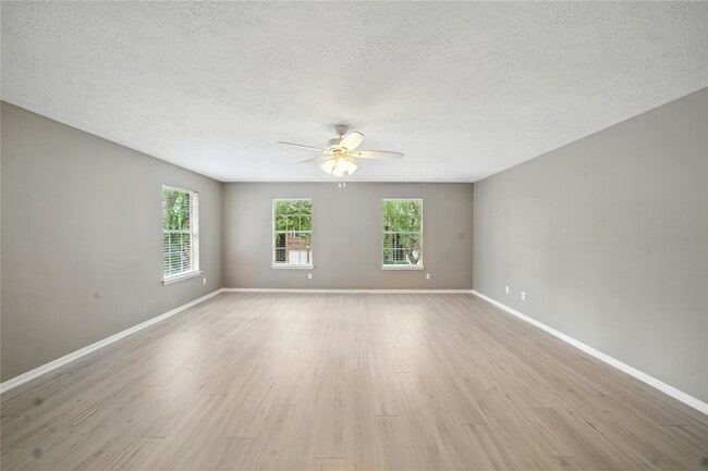 Building Photo - 3119 Waters Way Dr
