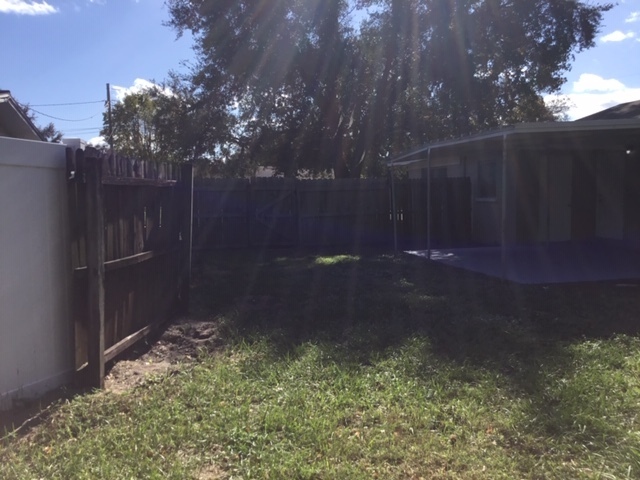 Building Photo - 1614 Sparrow Dr