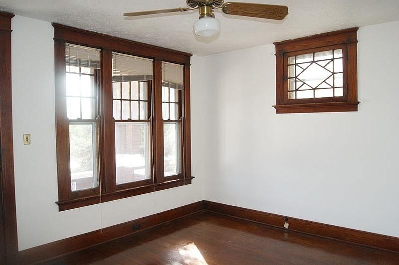 Building Photo - 205 Western Ave