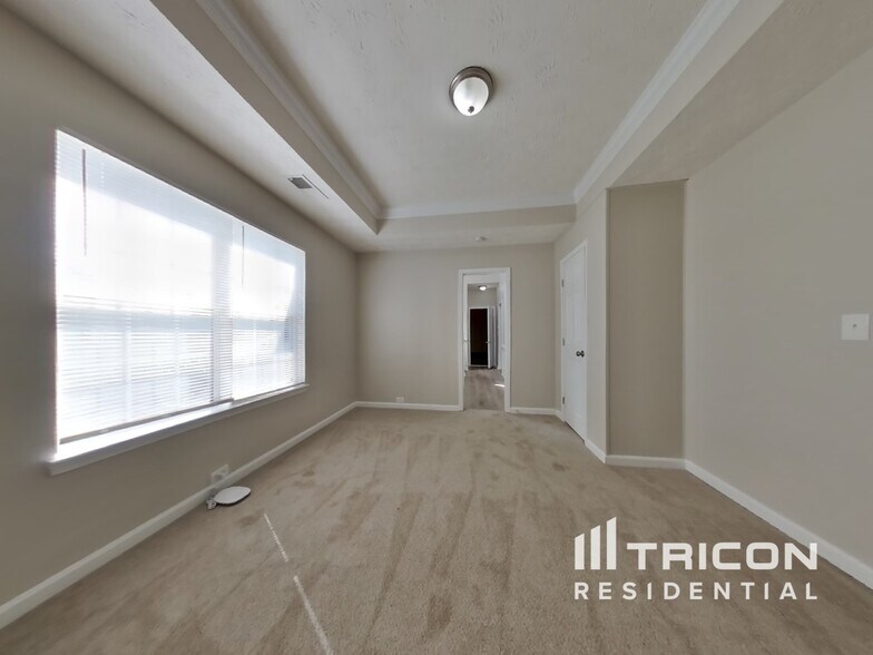 Building Photo - 6844 Bridgewood Dr